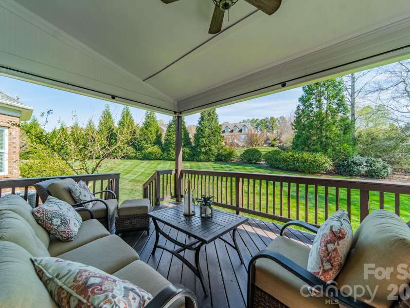 304 Tallow Tree Court, Waxhaw, NC 28173.  MLS# CAR4358715, YatesRealty ID 6812. 