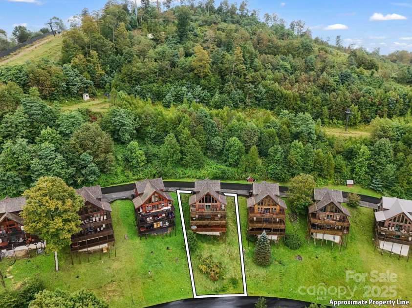 161 Scenic Wolf Drive, Mars Hill, NC 28754.  MLS# CAR4296780, YatesRealty ID 6814. 
