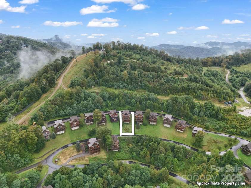 161 Scenic Wolf Drive, Mars Hill, NC 28754.  MLS# CAR4296780, YatesRealty ID 6814. 