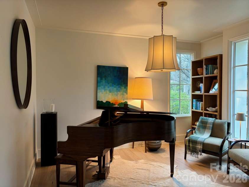 4014 Melchor Avenue, Charlotte, NC 28211.  MLS# CAR4349885, YatesRealty ID 6815. 