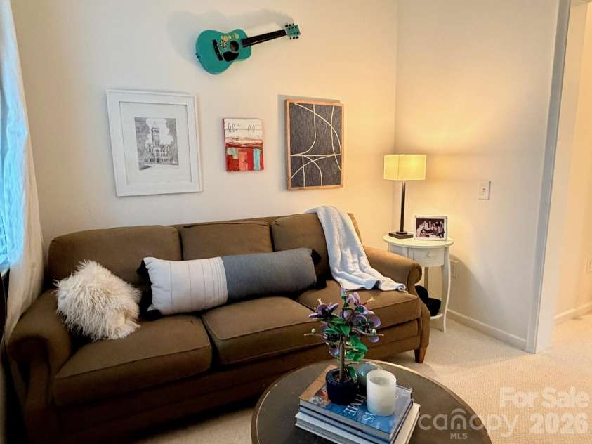 4014 Melchor Avenue, Charlotte, NC 28211.  MLS# CAR4349885, YatesRealty ID 6815. 