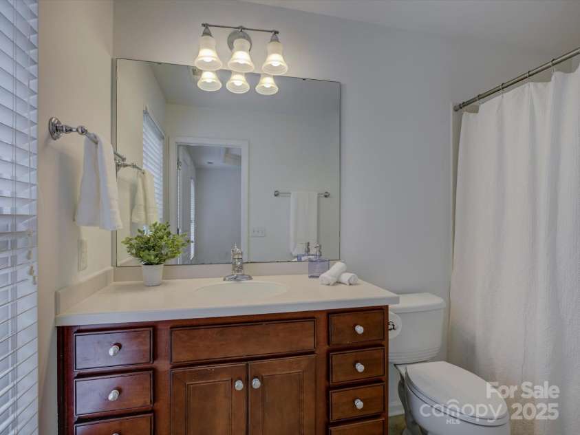 668 Sixth Baxter Crossing, Fort Mill, SC 29708.  MLS# CAR4244540, YatesRealty ID 6815. 