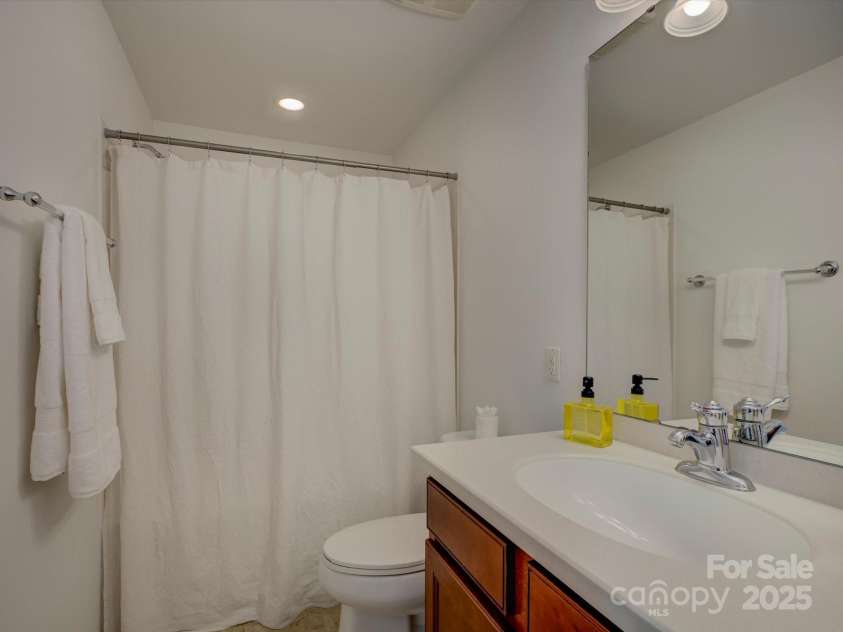 668 Sixth Baxter Crossing, Fort Mill, SC 29708.  MLS# CAR4244540, YatesRealty ID 6815. 