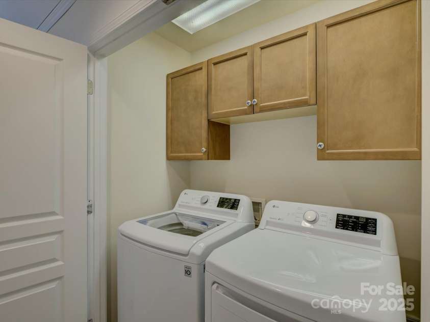 668 Sixth Baxter Crossing, Fort Mill, SC 29708.  MLS# CAR4244540, YatesRealty ID 6815. 