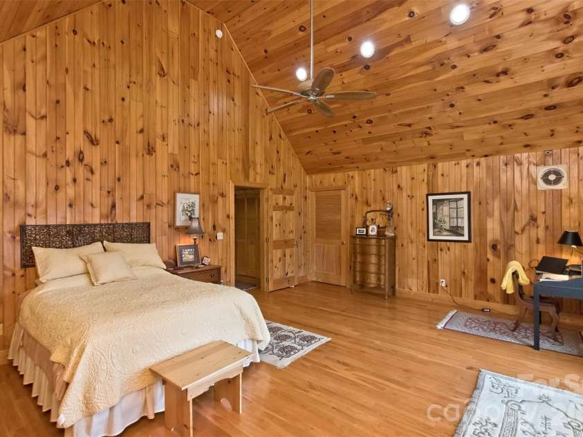 164 Tall Oaks Drive, Maggie Valley, NC 28751.  MLS# CAR4344503, YatesRealty ID 6816. Yep. Vaulted ceilings everywhere!