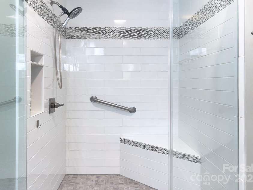 3241 Brixton Court, Charlotte, NC 28205.  MLS# CAR4239539, YatesRealty ID 6816. 