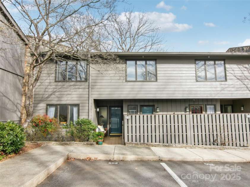 502 Crowfields Lane, Asheville, NC 28803.  MLS# CAR4239571, YatesRealty ID 6818. Parking right in front