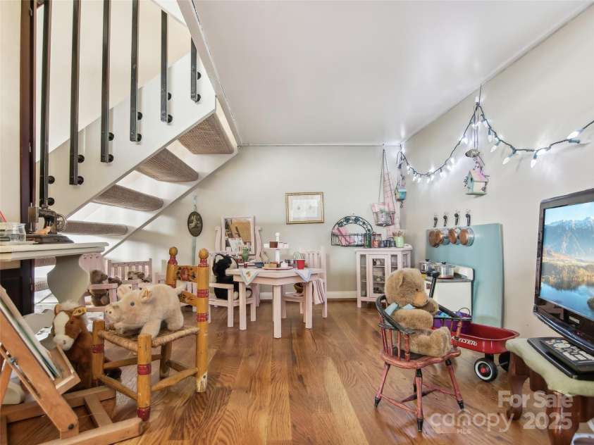 502 Crowfields Lane, Asheville, NC 28803.  MLS# CAR4239571, YatesRealty ID 6818. The grandkids might not want to go home after the weekend!