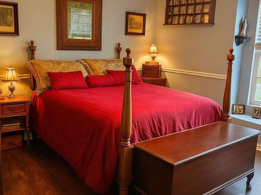 6639 Ruth Ferrell Court, Charlotte, NC 28269.  MLS# CAR4308436, YatesRealty ID 6818. Upstairs bedroom #2