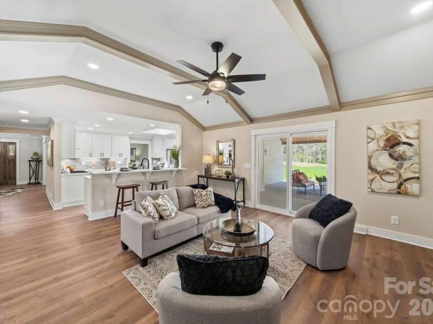 913 Kelly Road, Mount Holly, NC 28120.  MLS# CAR4358820, YatesRealty ID 6821. 