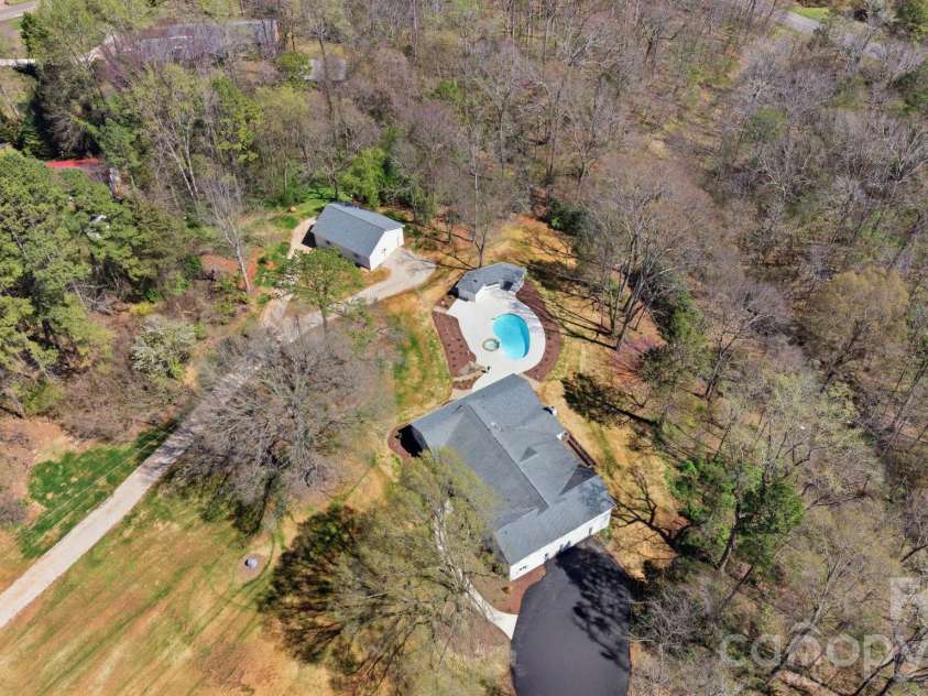 913 Kelly Road, Mount Holly, NC 28120.  MLS# CAR4358820, YatesRealty ID 6821. 
