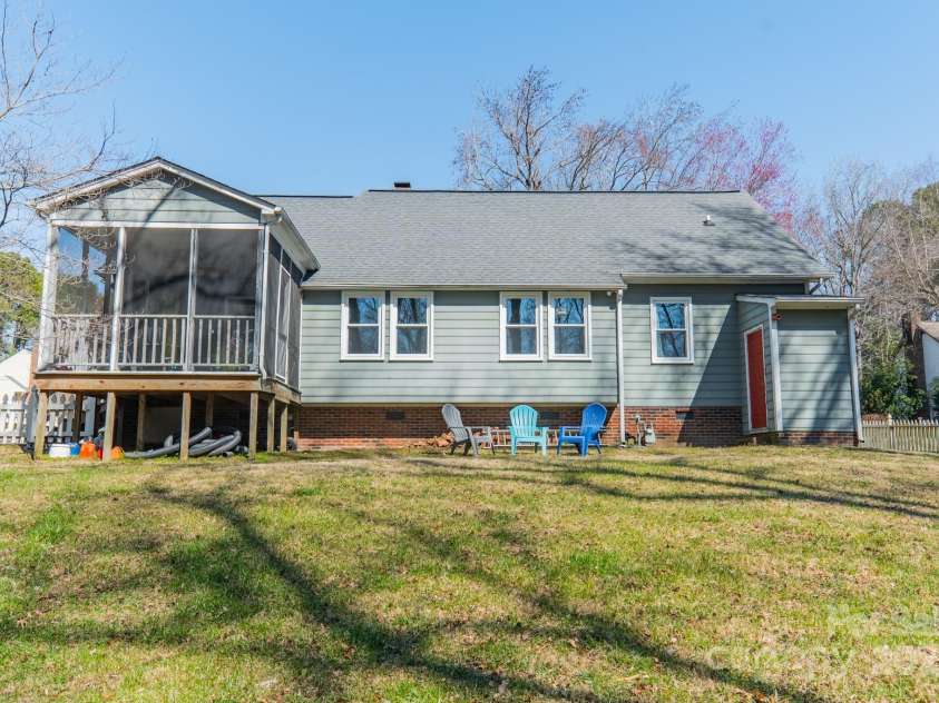 285 Fryling Avenue, Concord, NC 28025.  MLS# CAR4222575, YatesRealty ID 6822. 