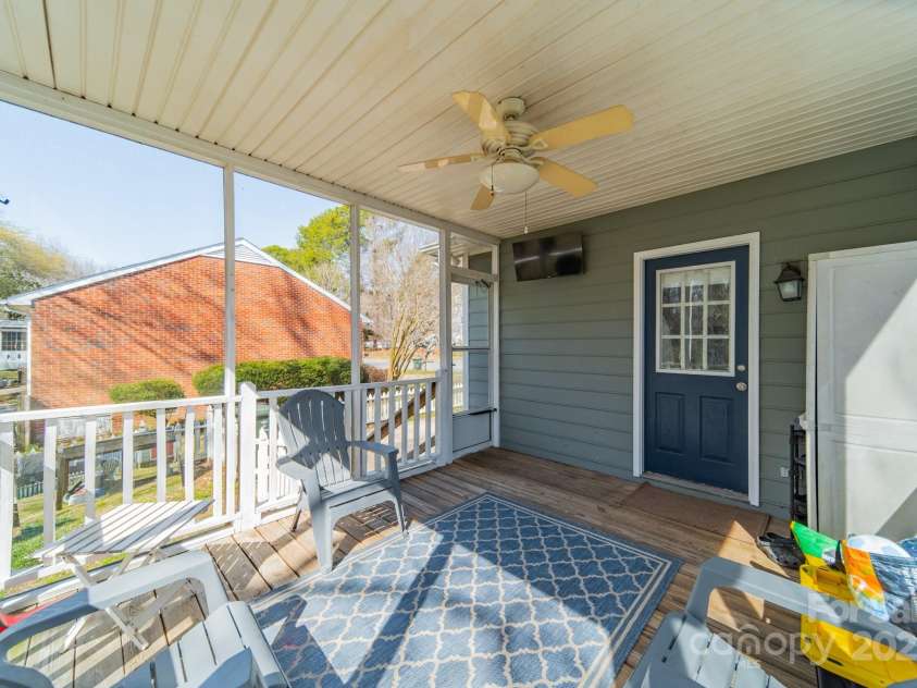 285 Fryling Avenue, Concord, NC 28025.  MLS# CAR4222575, YatesRealty ID 6822. 