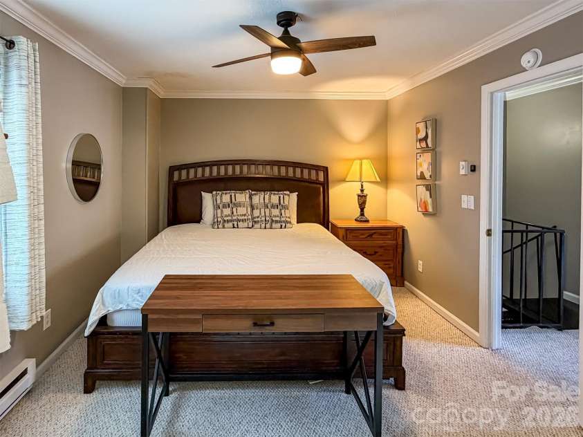 174 Grouse Moor Drive, Sugar Mountain, NC 28604.  MLS# CAR4336083, YatesRealty ID 6823. 