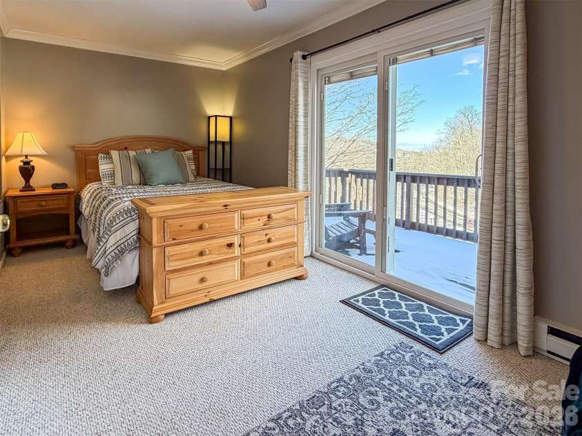 174 Grouse Moor Drive, Sugar Mountain, NC 28604.  MLS# CAR4336083, YatesRealty ID 6823. 