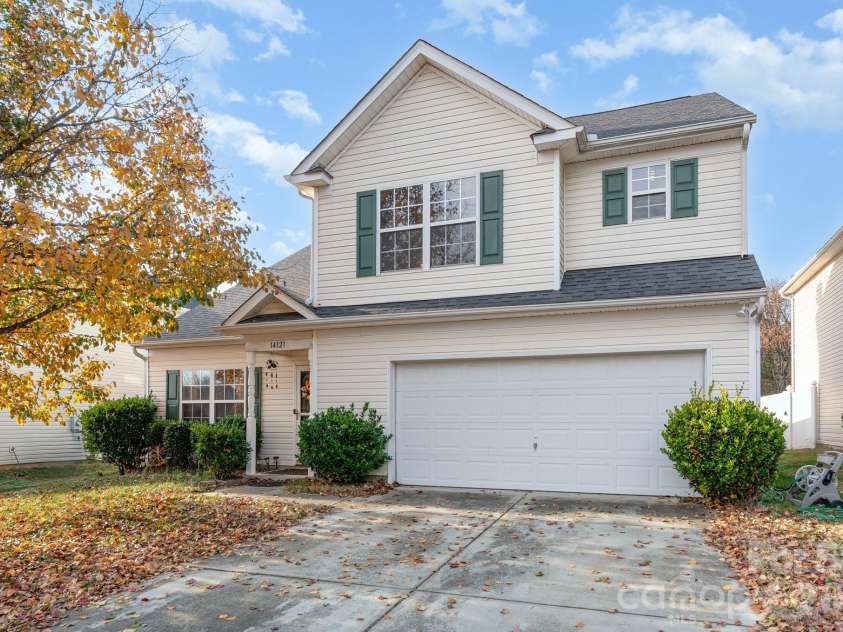 14121 Rouda Lane, Charlotte, NC 28269.  MLS# CAR4316294, YatesRealty ID 6824. 