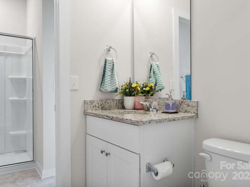 228 Brownstone Drive, Rock Hill, SC 29730.  MLS# CAR4246580, YatesRealty ID 6825. First Floor Guest Bath