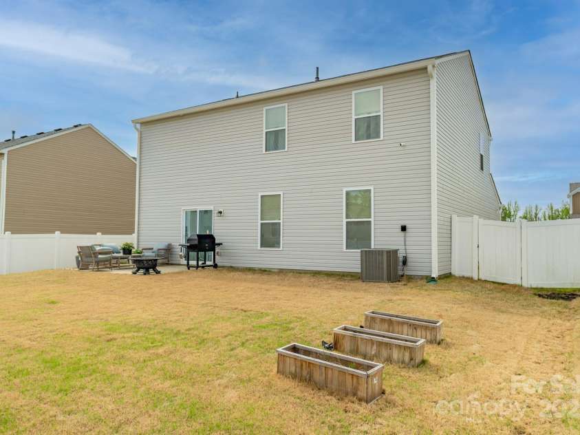 228 Brownstone Drive, Rock Hill, SC 29730.  MLS# CAR4246580, YatesRealty ID 6825. Large Yard with Privacy Fence