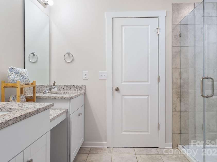 228 Brownstone Drive, Rock Hill, SC 29730.  MLS# CAR4246580, YatesRealty ID 6825. Primary Bath