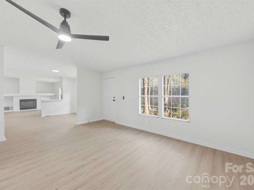 1123 Dallas Stanley Highway, Dallas, NC 28034.  MLS# CAR4359224, YatesRealty ID 6826. 
