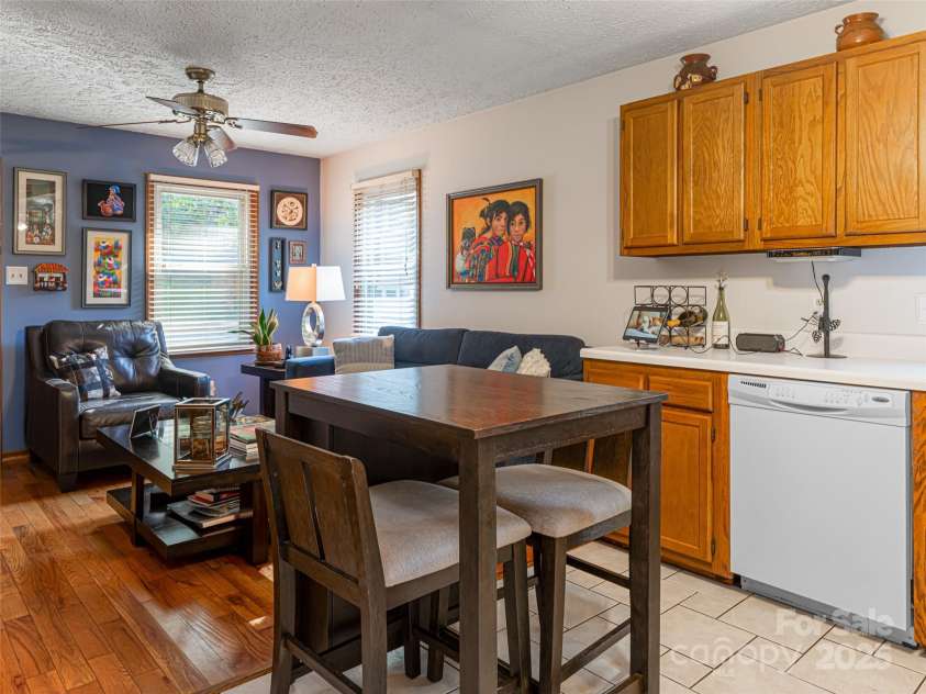 218 & 220 Old Fellowship Road, Swannanoa, NC 28778.  MLS# CAR4241080, YatesRealty ID 6826. 