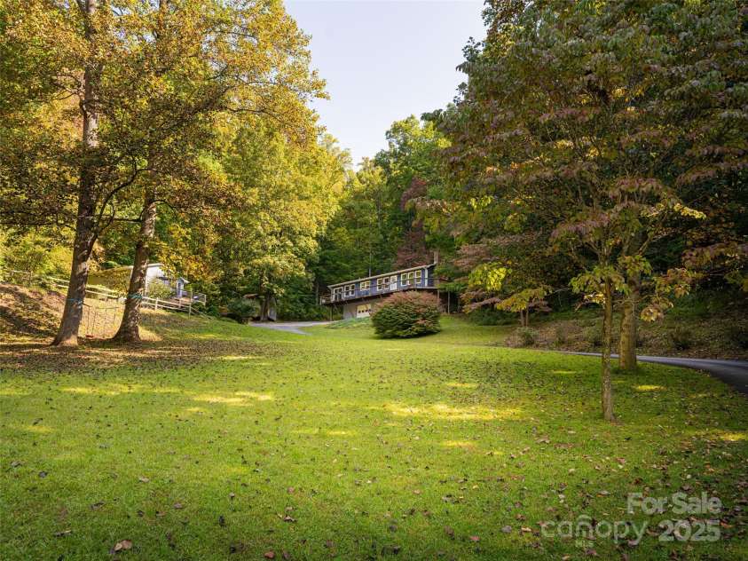 218 & 220 Old Fellowship Road, Swannanoa, NC 28778.  MLS# CAR4241080, YatesRealty ID 6826. 