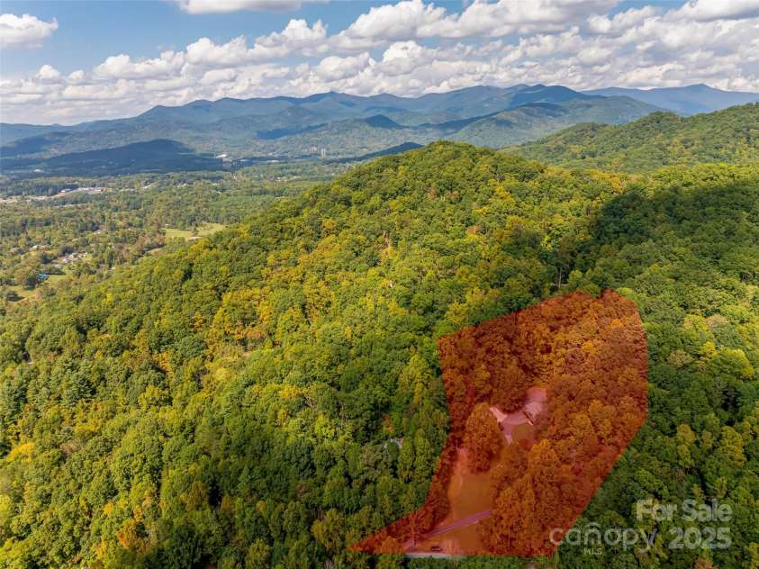218 & 220 Old Fellowship Road, Swannanoa, NC 28778.  MLS# CAR4241080, YatesRealty ID 6826. 