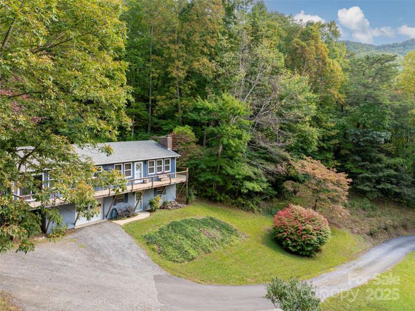 218 & 220 Old Fellowship Road, Swannanoa, NC 28778.  MLS# CAR4241080, YatesRealty ID 6826. 