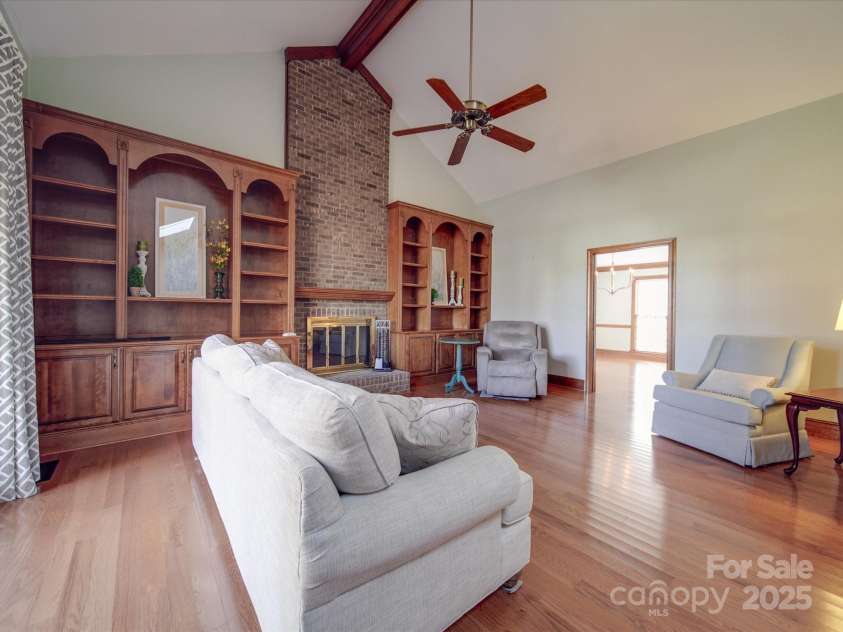 909 Woodhurst Drive, Monroe, NC 28110.  MLS# CAR4191822, YatesRealty ID 6831. 