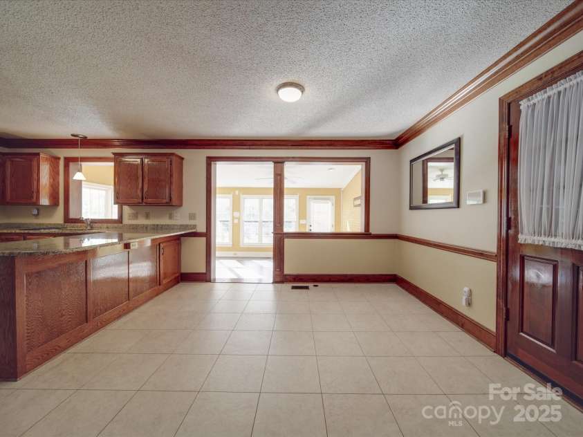909 Woodhurst Drive, Monroe, NC 28110.  MLS# CAR4191822, YatesRealty ID 6831. 