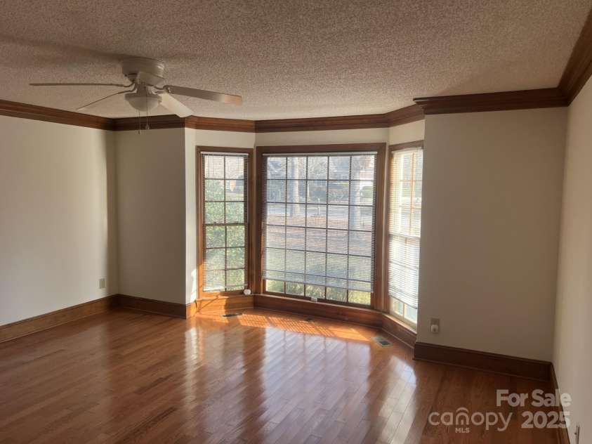 909 Woodhurst Drive, Monroe, NC 28110.  MLS# CAR4191822, YatesRealty ID 6831. 
