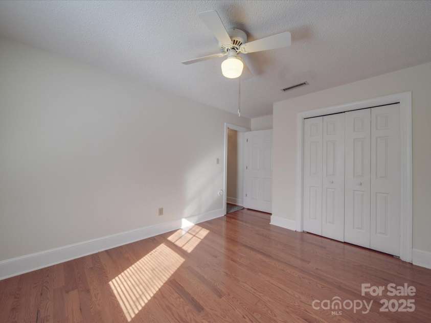 909 Woodhurst Drive, Monroe, NC 28110.  MLS# CAR4191822, YatesRealty ID 6831. 