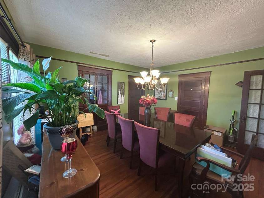 829 Green Street, Salisbury, NC 28144.  MLS# CAR4247753, YatesRealty ID 6833. 