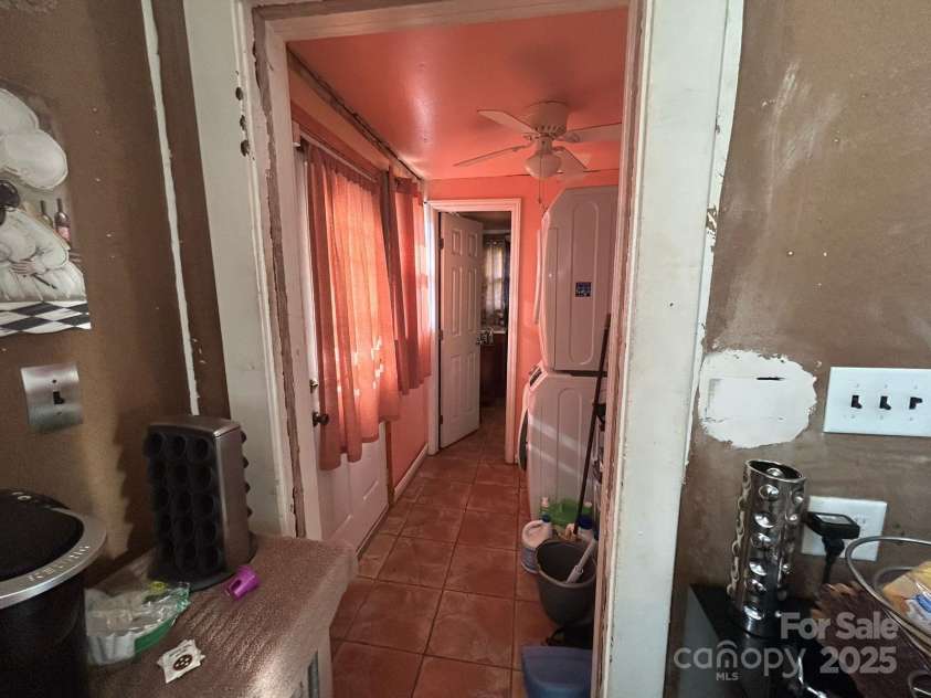 829 Green Street, Salisbury, NC 28144.  MLS# CAR4247753, YatesRealty ID 6833. 