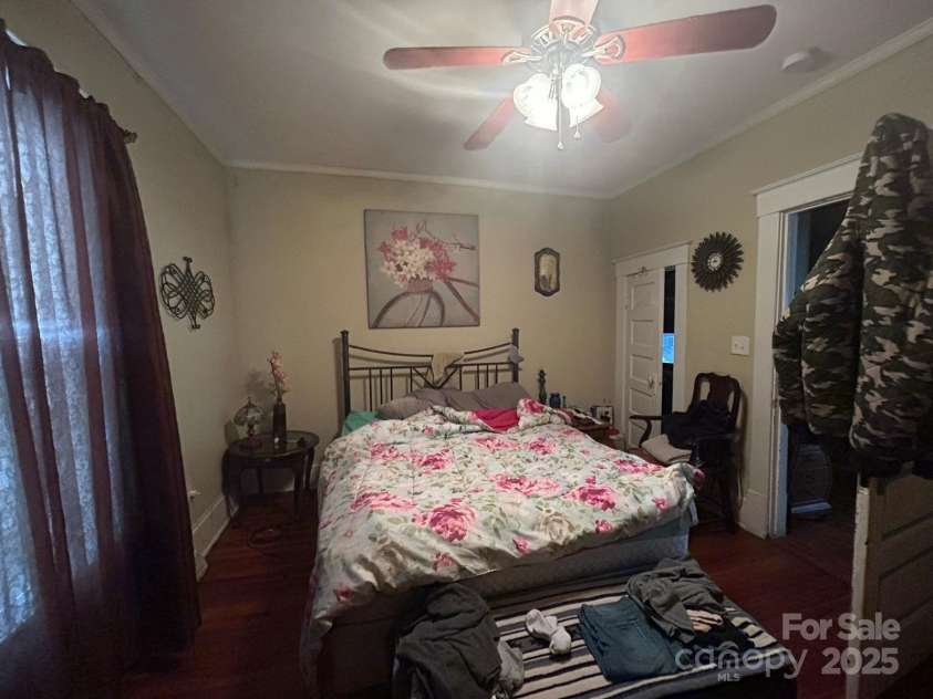 829 Green Street, Salisbury, NC 28144.  MLS# CAR4247753, YatesRealty ID 6833. 