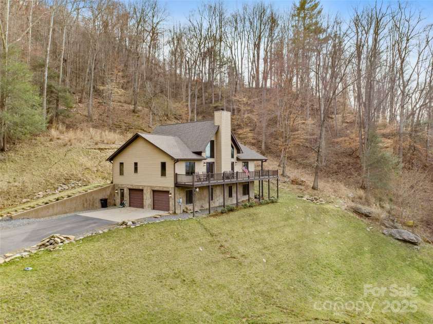 628 Cove Creek Lane, Weaverville, NC 28787.  MLS# CAR4240131, YatesRealty ID 6834. 