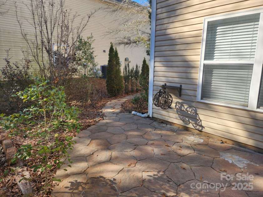 3440 Pickney Bluff Street, Fort Mill, SC 29715.  MLS# CAR4210729, YatesRealty ID 6835. 