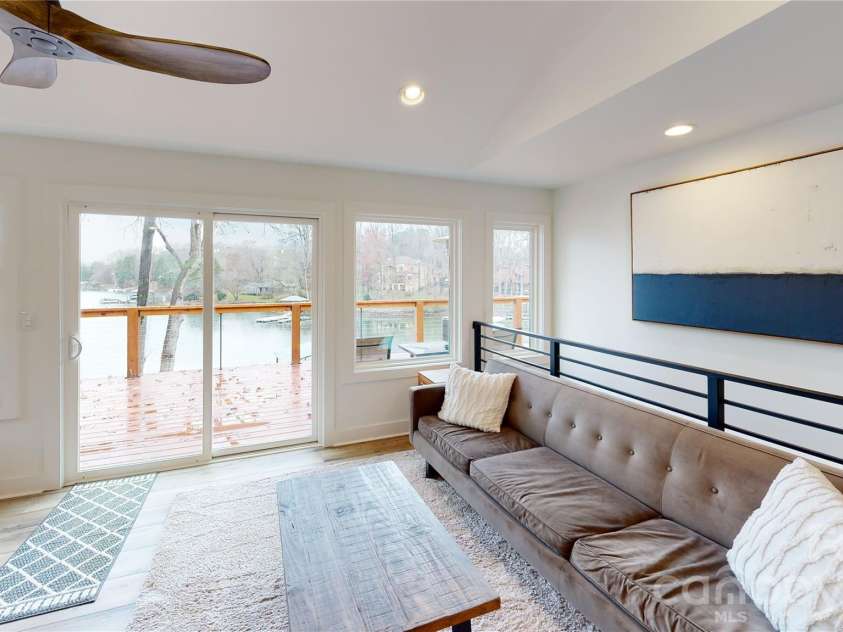128 Wickford Lane, Mooresville, NC 28117.  MLS# CAR4355528, YatesRealty ID 6836. 