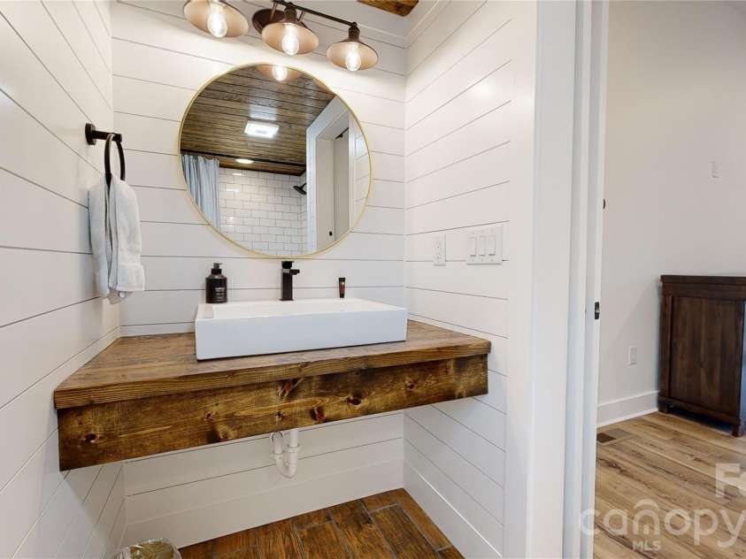 128 Wickford Lane, Mooresville, NC 28117.  MLS# CAR4355528, YatesRealty ID 6836. 