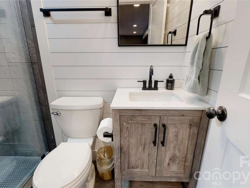 128 Wickford Lane, Mooresville, NC 28117.  MLS# CAR4355528, YatesRealty ID 6836. 