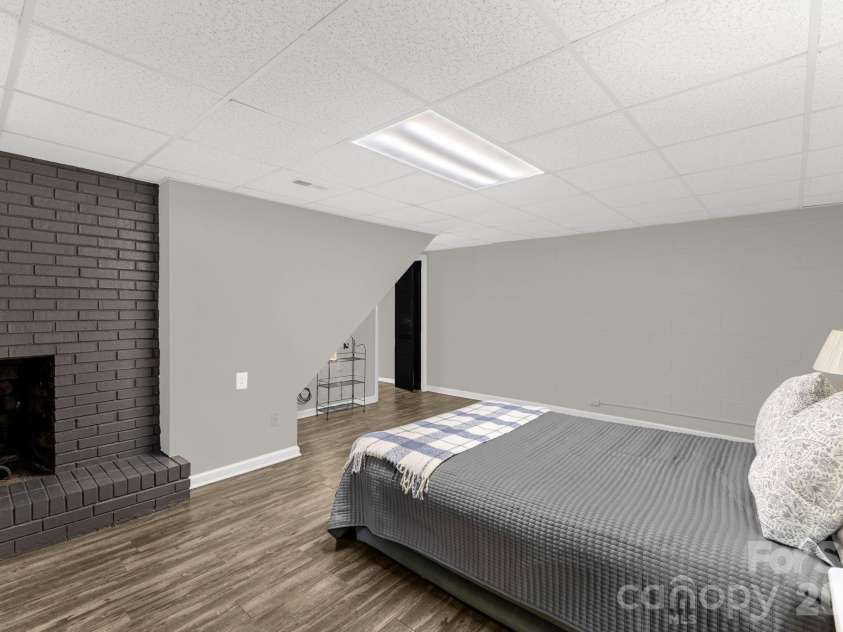 3921 Peach Street, Newton, NC 28658.  MLS# CAR4357267, YatesRealty ID 6838. Basement bedroom