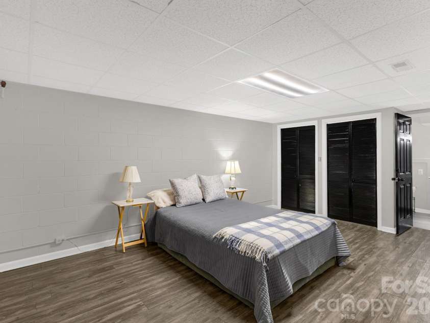 3921 Peach Street, Newton, NC 28658.  MLS# CAR4357267, YatesRealty ID 6838. Basement bedroom