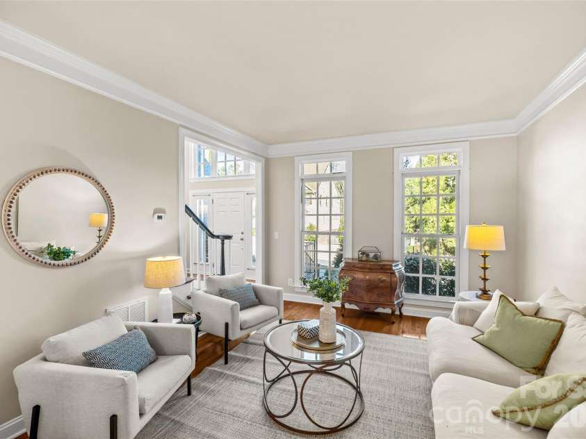 16532 Flintrock Falls Lane, Charlotte, NC 28278.  MLS# CAR4335603, YatesRealty ID 6839. 