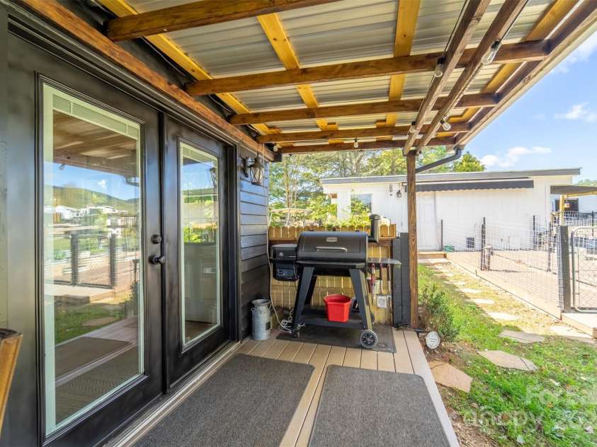 2145 Old Murphy Road, Franklin, NC 28734.  MLS# CAR4192245, YatesRealty ID 684. Back Porch