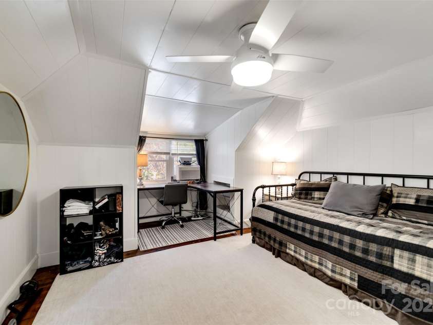 2145 Old Murphy Road, Franklin, NC 28734.  MLS# CAR4192245, YatesRealty ID 684. BedRoom 4