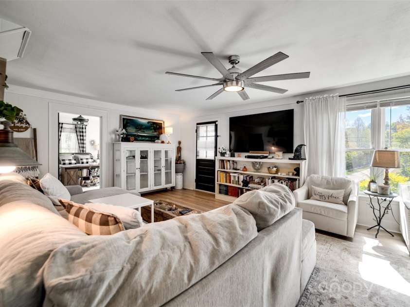 2145 Old Murphy Road, Franklin, NC 28734.  MLS# CAR4192245, YatesRealty ID 684. Living Room Area