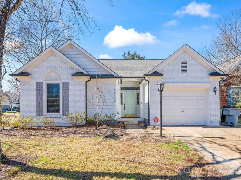 12112 Kempshott Court, Charlotte, NC 28273.  MLS# CAR4348965, YatesRealty ID 6842. 