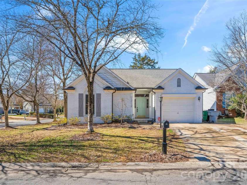 12112 Kempshott Court, Charlotte, NC 28273.  MLS# CAR4348965, YatesRealty ID 6842. 
