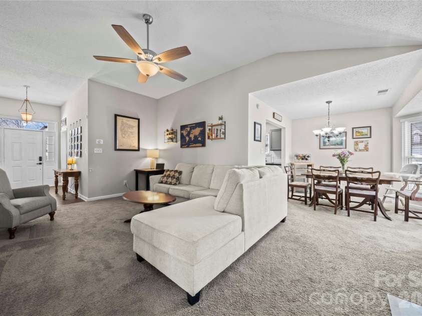 12112 Kempshott Court, Charlotte, NC 28273.  MLS# CAR4348965, YatesRealty ID 6842. 