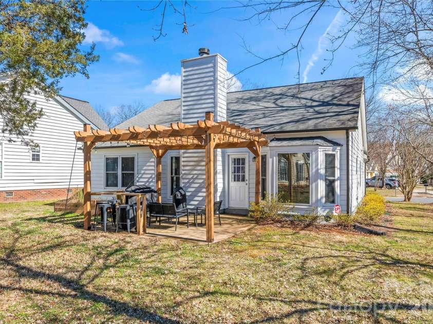 12112 Kempshott Court, Charlotte, NC 28273.  MLS# CAR4348965, YatesRealty ID 6842. 